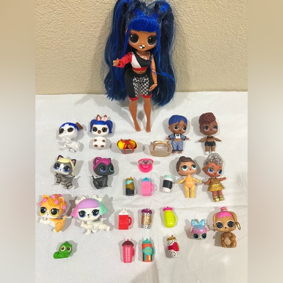 LOL surprise lots / bulk dolls and accessories - Picture 8 of 8